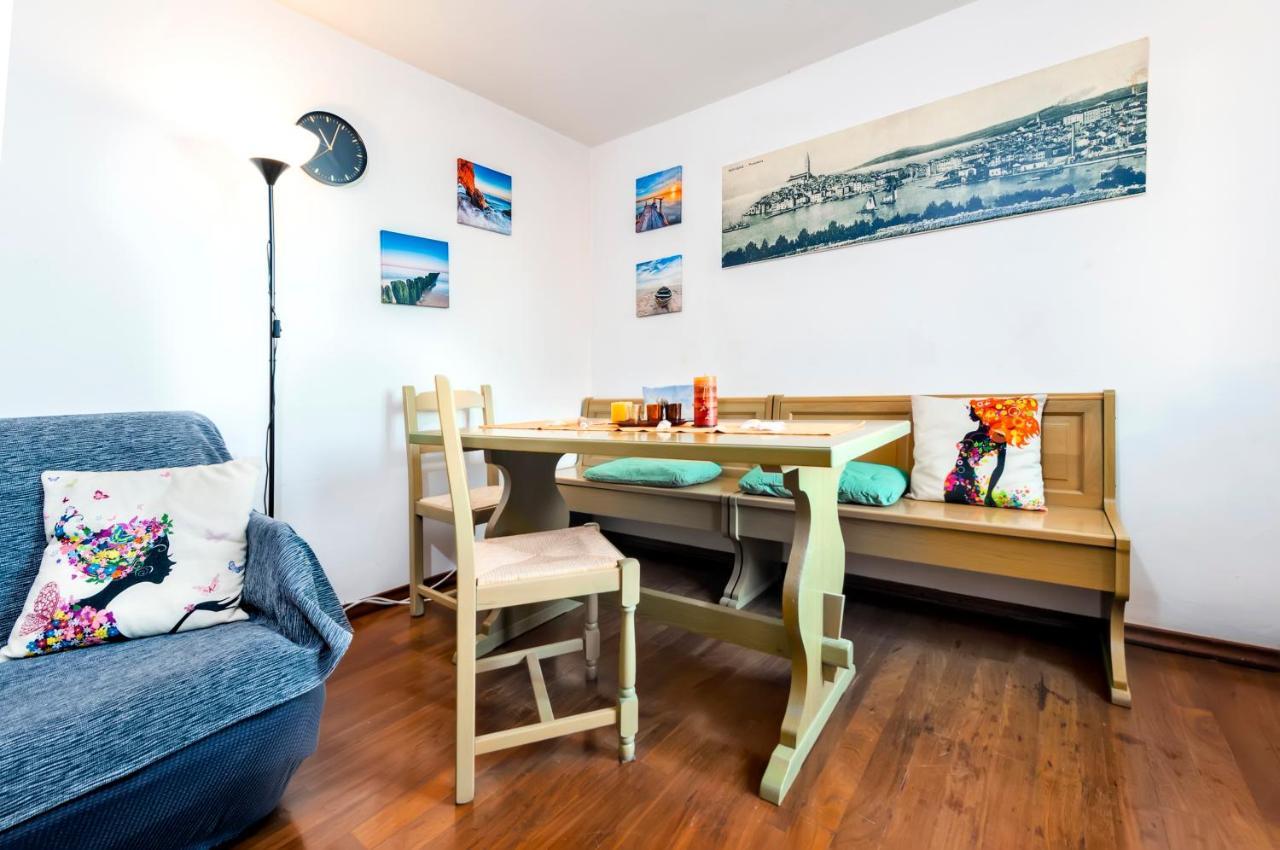 Havana - Apartment With Sea View Rovinj Buitenkant foto